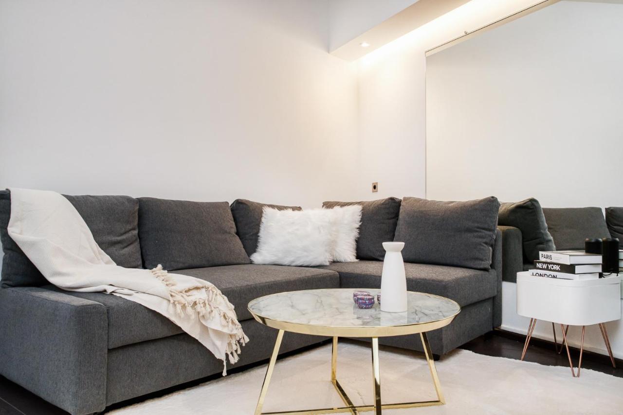 Appartement Place Des Lices Avec Parking Saint-Tropez Ngoại thất bức ảnh